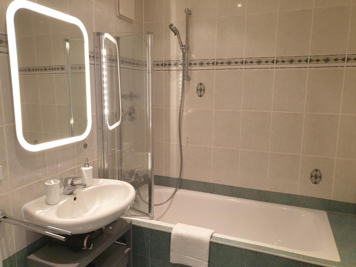 *****Saxonia De Luxe***** Neue & Hochwertige 50Qm² 2-Zimmer-Ferienwohnung In Chemnitz Mit Parkplatz & Wie Zuhause Wohlfuehlatmosphaere - My Feel@Home Apartment In Chemnitz Exterior foto